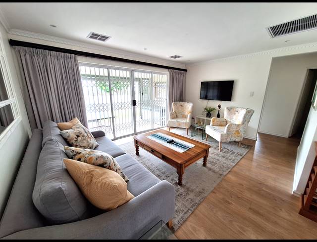 3 BEDROOM TOWNHOUSE TO LET IN UMHLANGA CENTRAL